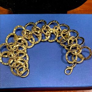 Beautiful Hammered Gold Tone Circle Bracelet.